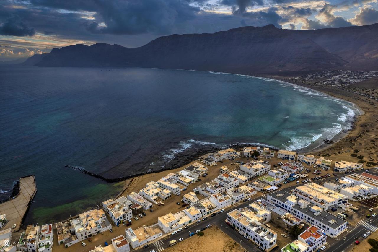 Casa Hespi-View To Famara Beach ภายนอก รูปภาพ